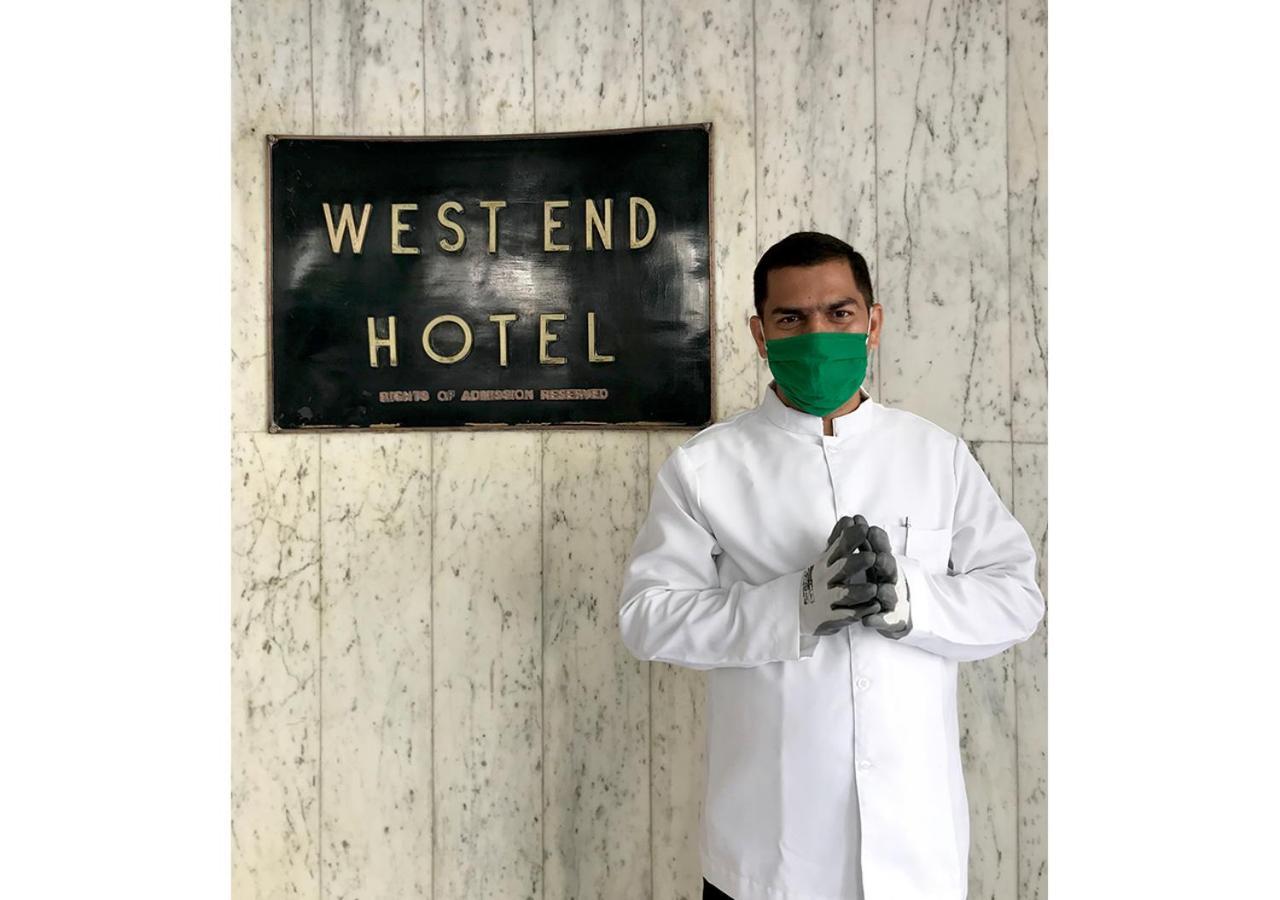 West End Hotel Bombay Eksteriør billede